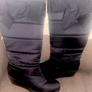 Kate Spade Cagney Puffer Boots
